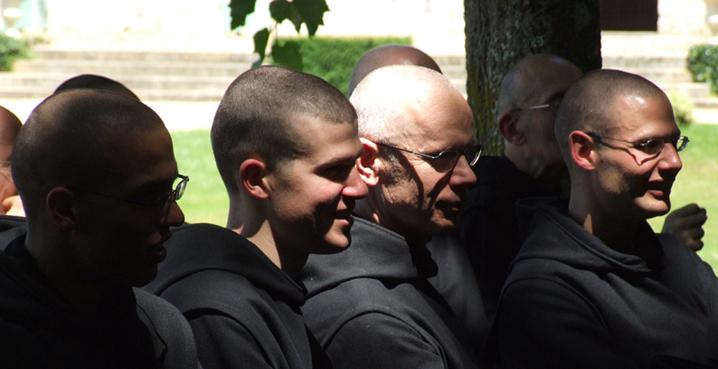 monjes benedictinos