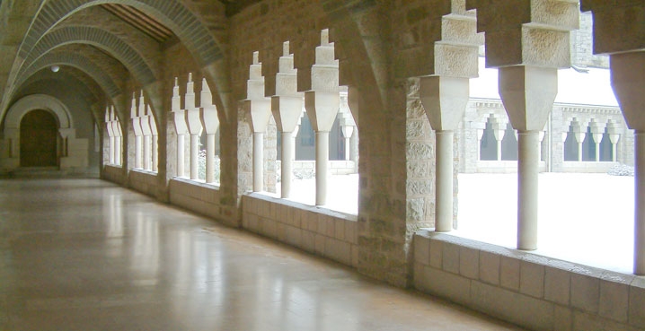 Gran claustro de Solesmes